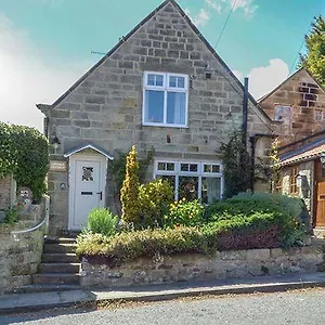 lyndale-cottage.yorkshirehotels.net/