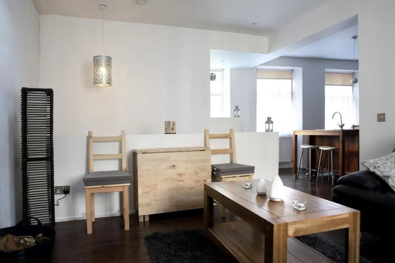 Central Apartment For The Fringe Edinburgh United Kingdom