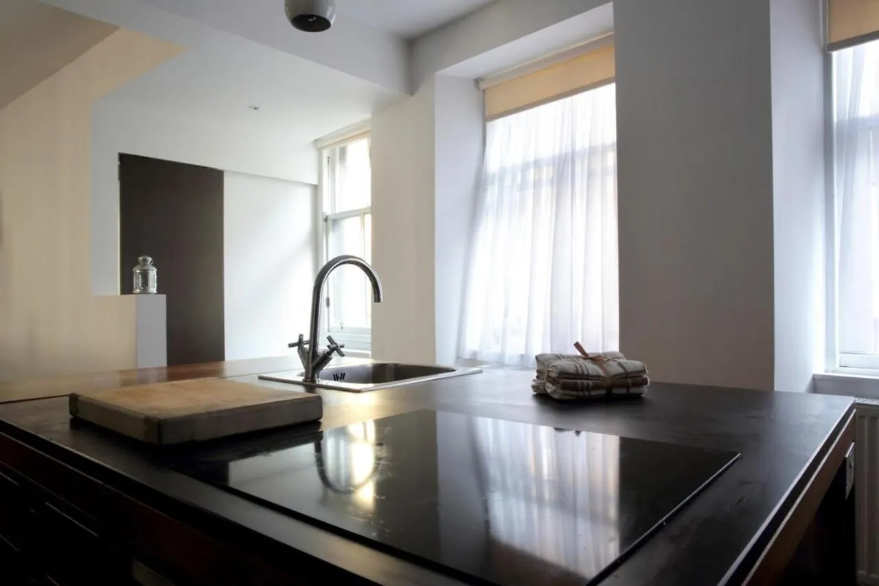 Central Apartment For The Fringe Edinburgh